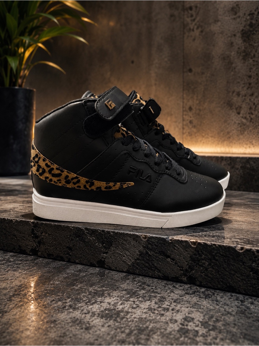 FILA Women’s Black Sneakers with Leopard Print Accent